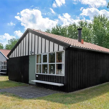 M15022-vaeggerlose-botolundvej-187 Semesterbostad