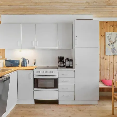 M15022-vaeggerlose-botolundvej-187 Semesterbostad *