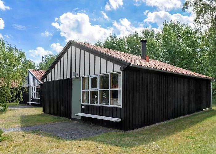 M15022-vaeggerlose-botolundvej-187 Semesterbostad