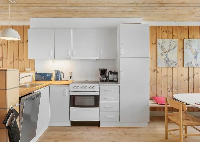 M15022-vaeggerlose-botolundvej-187 Semesterbostad *