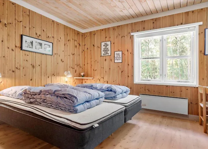 Semesterbostad M15022-vaeggerlose-botolundvej-187 *